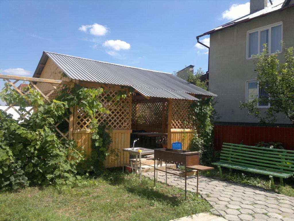 Villa Ruben Kamianets-Podilskyi Ngoại thất bức ảnh
